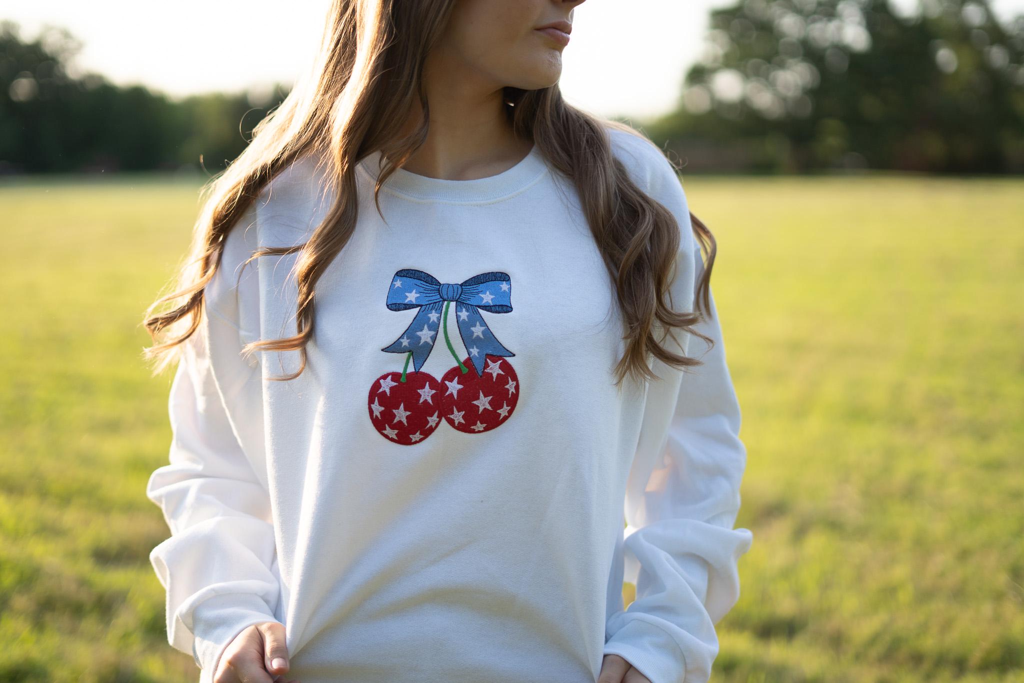 Embroidered American Flag Sweatshirt: Patriotic Crewneck